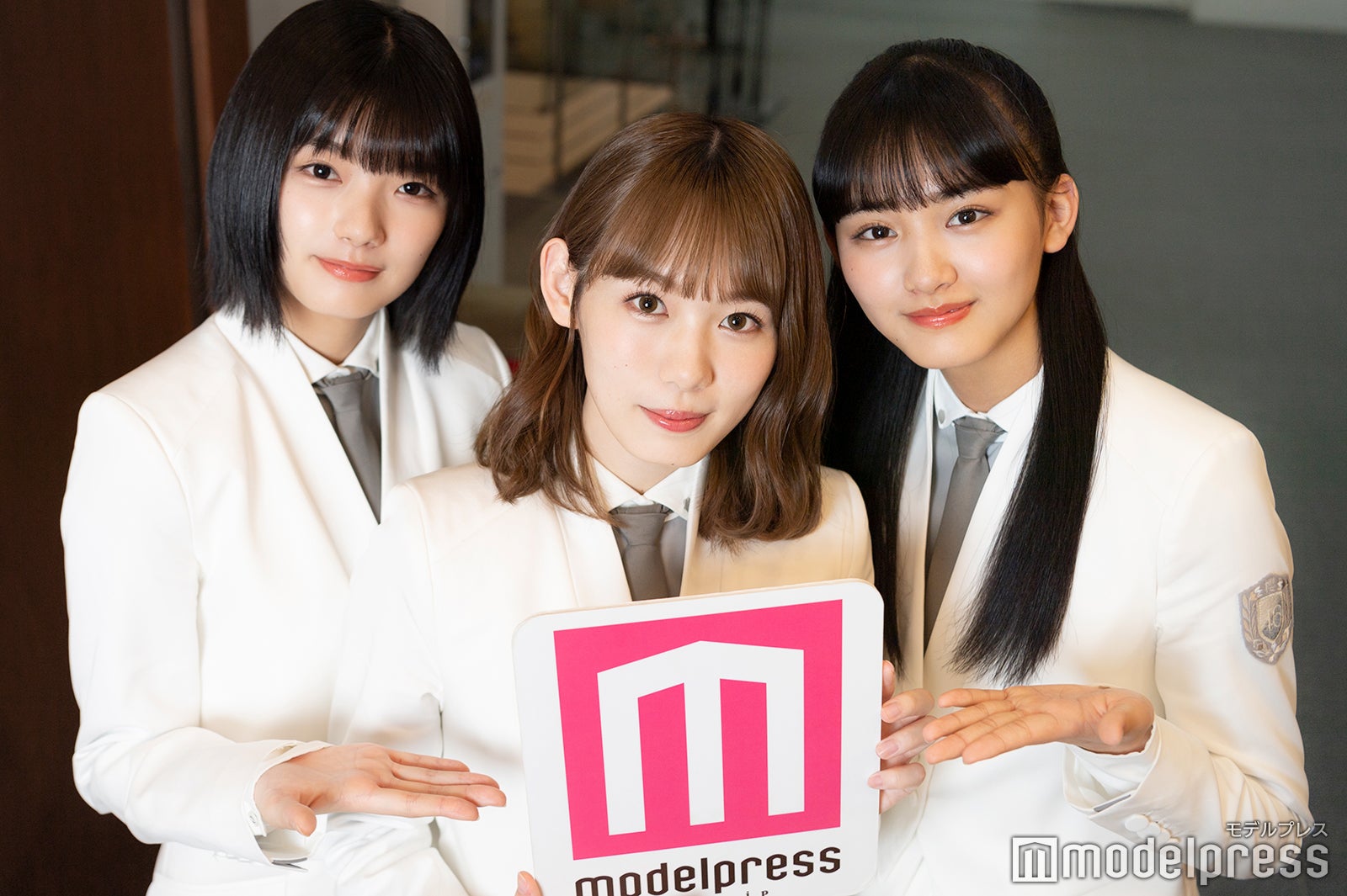 小池美波 櫻坂46 生写真 モード 夏フェス Nothing 16種 コンプ Amazon.co.jp: 櫻坂46 小池美波 「桜月」MV青衣装 生写真 4種