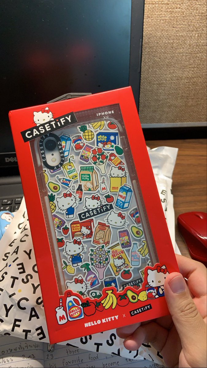 มีใครสนใจมั้ยคะ casetify case iphone XR มือหนึ่ง ยังไม่เคยแกะออกมาจากซองเลย  1100 ค่ะ #casetify