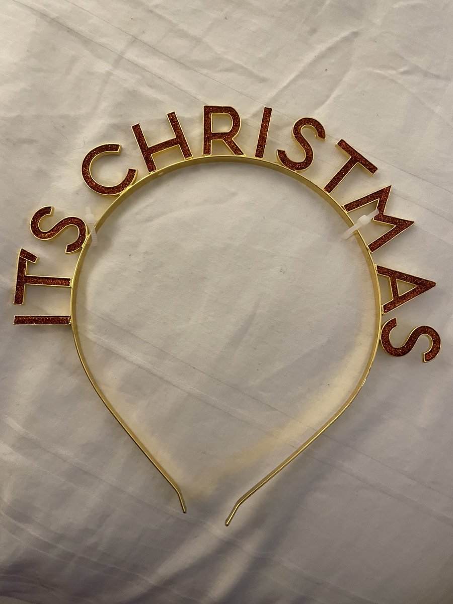 TAoEScots's tweet image. We’ve got our Christmas head gear sorted. 

Get a Wee Beauty Beanie over on our big cartel site. It’s the perfect stocking filler

…ssociationofexiledscots.bigcartel.com

#TAoES #TAoESattire #shopsmall
#scotland #scottish #christmashats #weebeautybeanie #stockingfillers #beanie #christmasgift