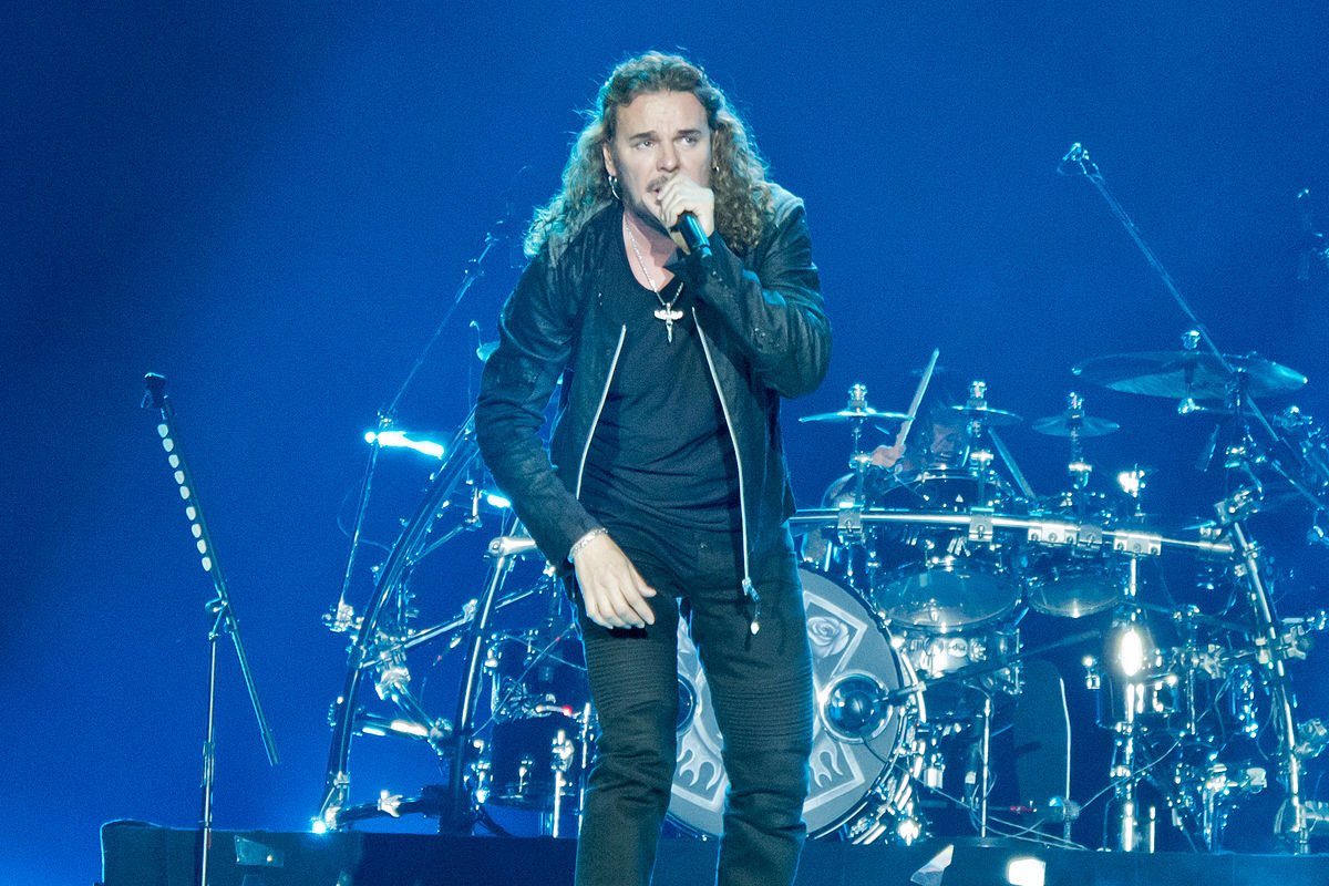 planetevents's tweet photo. ¡Muchísimas felicidades @fhermana! De parte de todo el equipo de #PlanetEvents queremos desearte que los cumplas muy feliz. @manaoficial https://t.co/TcgyLXK1lH