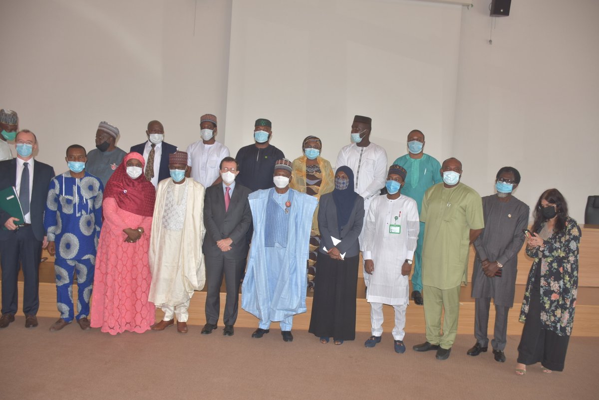 FMEnvng's tweet photo. The Hon. Minister of @FMEnvng @DrMuhdMahmood Joined the rest of the world and the Ambassador to @FranceAbuja Mr. Jérôme Pasquier at the @PTDF_Nigeria auditorium Abuja to celebrate the 5th year anniversary of the Climate Change Paris agreement. #ParisAgreement https://t.co/M7YE9eqxLB