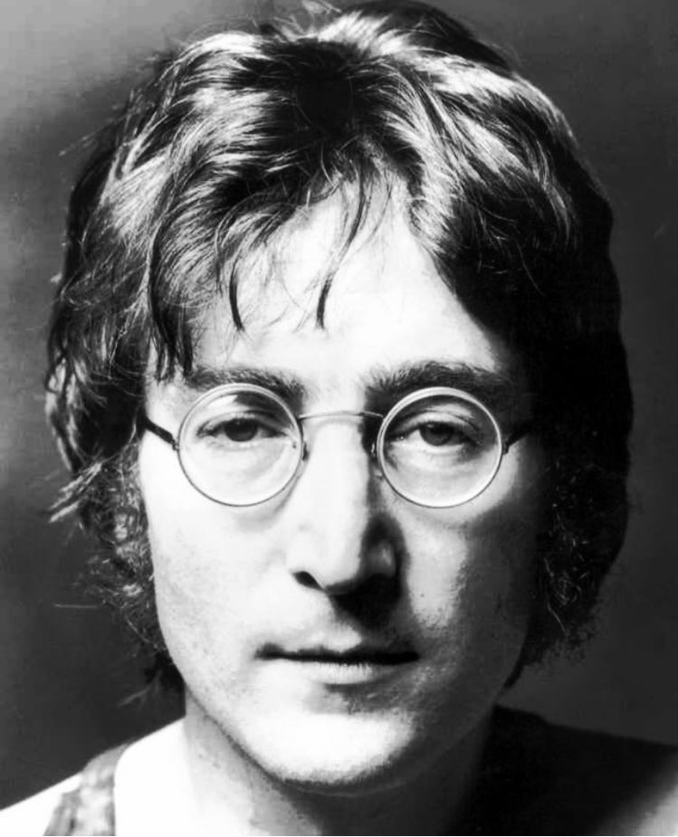 40 years ago today the world lost one of the greatest songwriters the world has ever known. #RIPJohnLennon #JohnLennon #Lennon #genius #inspirational #TheBeatles