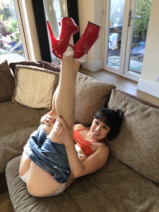 Shooting PSS today with the sexy @xxxlucylove xx https://t.co/Dhy089Geof<a class="tags" target="_blank" title="On Twitter" href="/?out=eyJ0eXAiOiJKV1QiLCJhbGciOiJIUzUxMiJ9.eyJpYXQiOjE3MjE2NzUxNTMsImlzcyI6InR3cG9ybnN0YXJzLmNvbSIsIm5iZiI6MTcyMTY3NTE1MywiZXhwIjoxNzUzMjExMTUzLCJyZWRpcmVjdF91cmwiOiJodHRwczovL3R3aXR0ZXIuY29tL3h4eGx1Y3lsb3ZlIn0.f20Qc9h9AVaQihg6cg7lRfLYe7QlSTOLxSGCBdbToXxjhXUZaluHq35-JPyMMRa07MpZGO26uTZG_rpbRPXeIQ">@xxxlucylove</a><a href="/tag/love"class="tags"><span>#love</span></a><a href="/tag/happy"class="tags"><span>#happy</span></a><a href="/tag/travel"class="tags"><span>#travel</span></a><a href="/tag/sex"class="tags"><span>#sex</span></a>