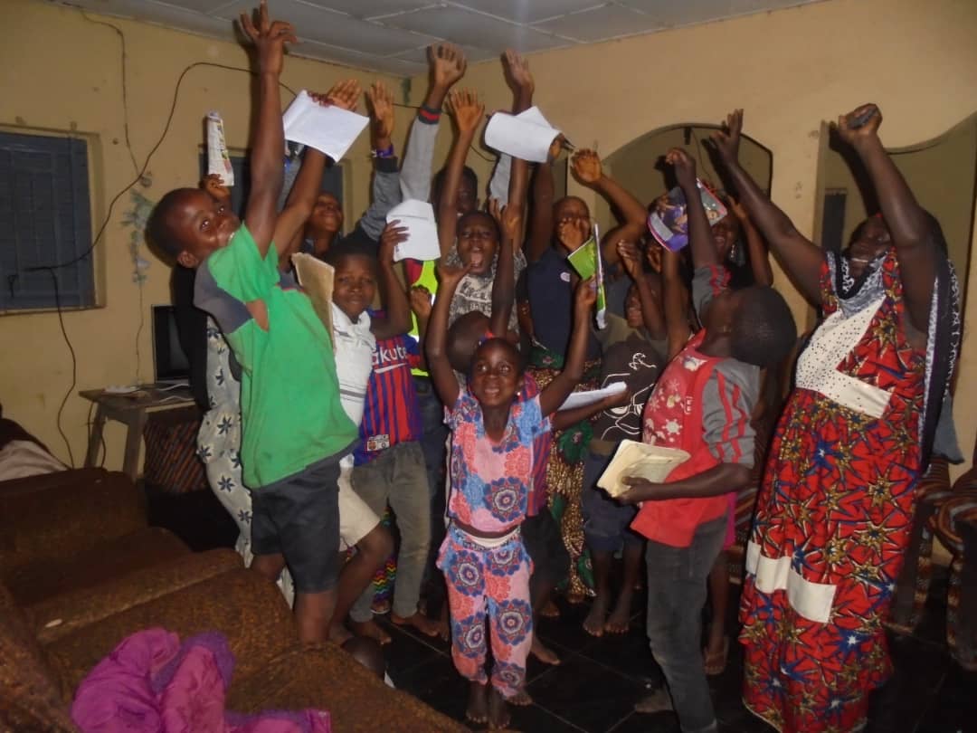 EKOenergy_'s tweet photo. Hurray! 🥳 The 50th project supported through EKOenergy's Climate Fund will be solar powered nanogrids for 6 villages in Guinea ☀️ Thanks to consumers of EKOenergy-labelled #renewableenergy! Learn more about our Climate Fund: https://t.co/jzyNrHE1b7 #sdg7 https://t.co/5xmySShx3I