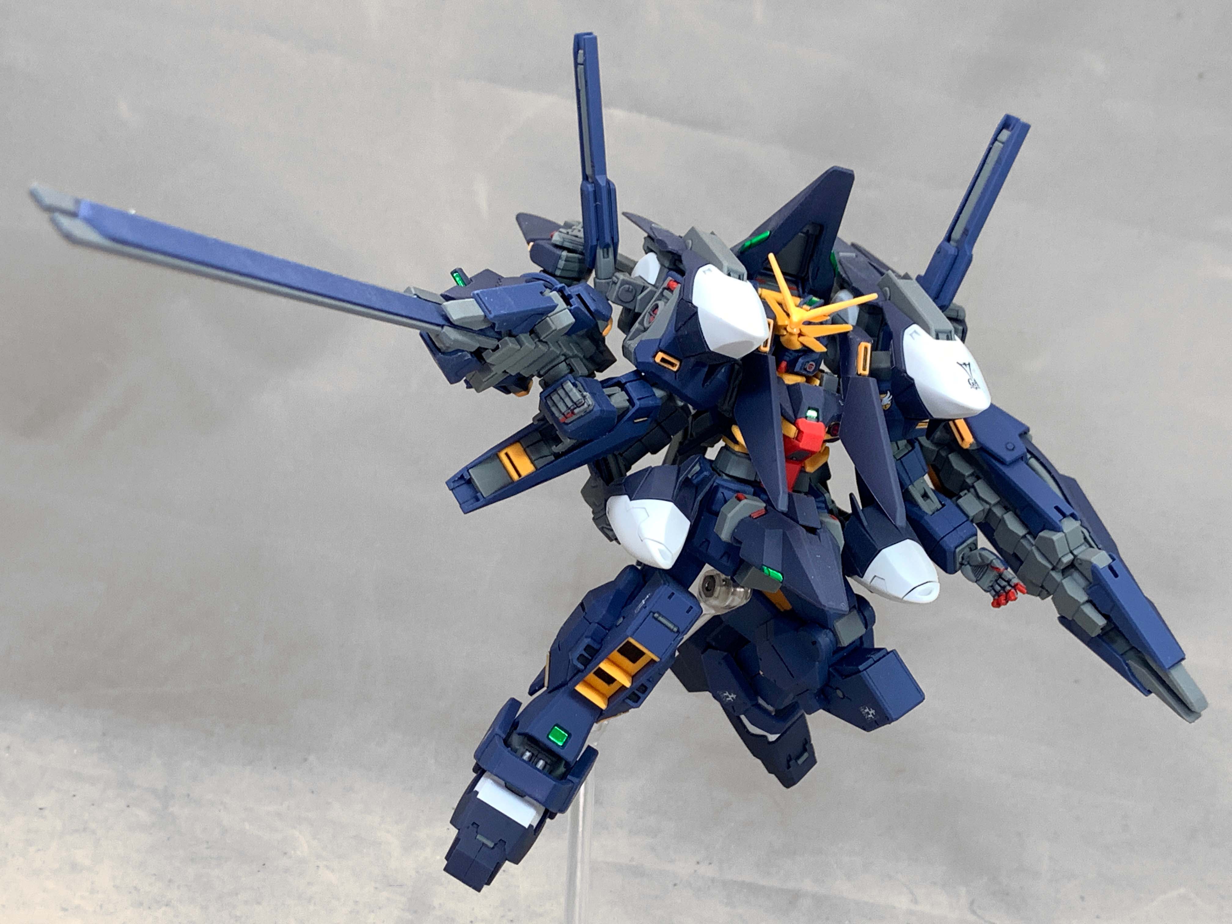 F A たちばな Hguc 1 144 Rx 121 3c ガンダムtr 1 ハイゼンスレイ ラーii Advance Of Z ティターンズの旗のもとに 組んだ 11月プレバン限定 Tr 1シリーズ最終進化系 Tr 1 ハイゼンスレイ の成型色を変更 各所新規パーツと フルドドii を追加