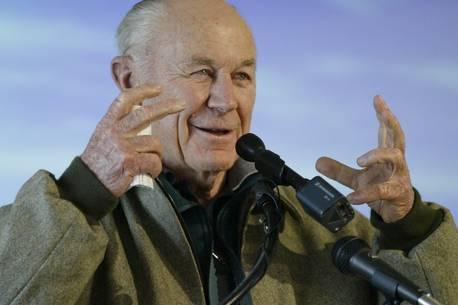Gen Chuck Yeager, 'Right Stuff' test pilot who broke sound barrier, dead at 97