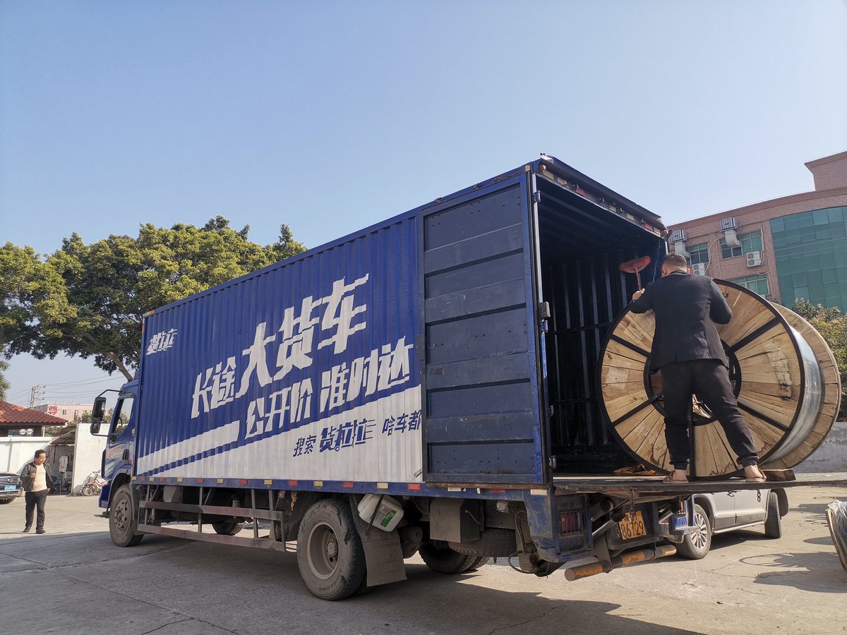 CableJxl's tweet photo. Thank you so much for your trust.  The fiber optic cable with 288 cores has been arranged for shipment today! https://t.co/ovCcuJG0UA