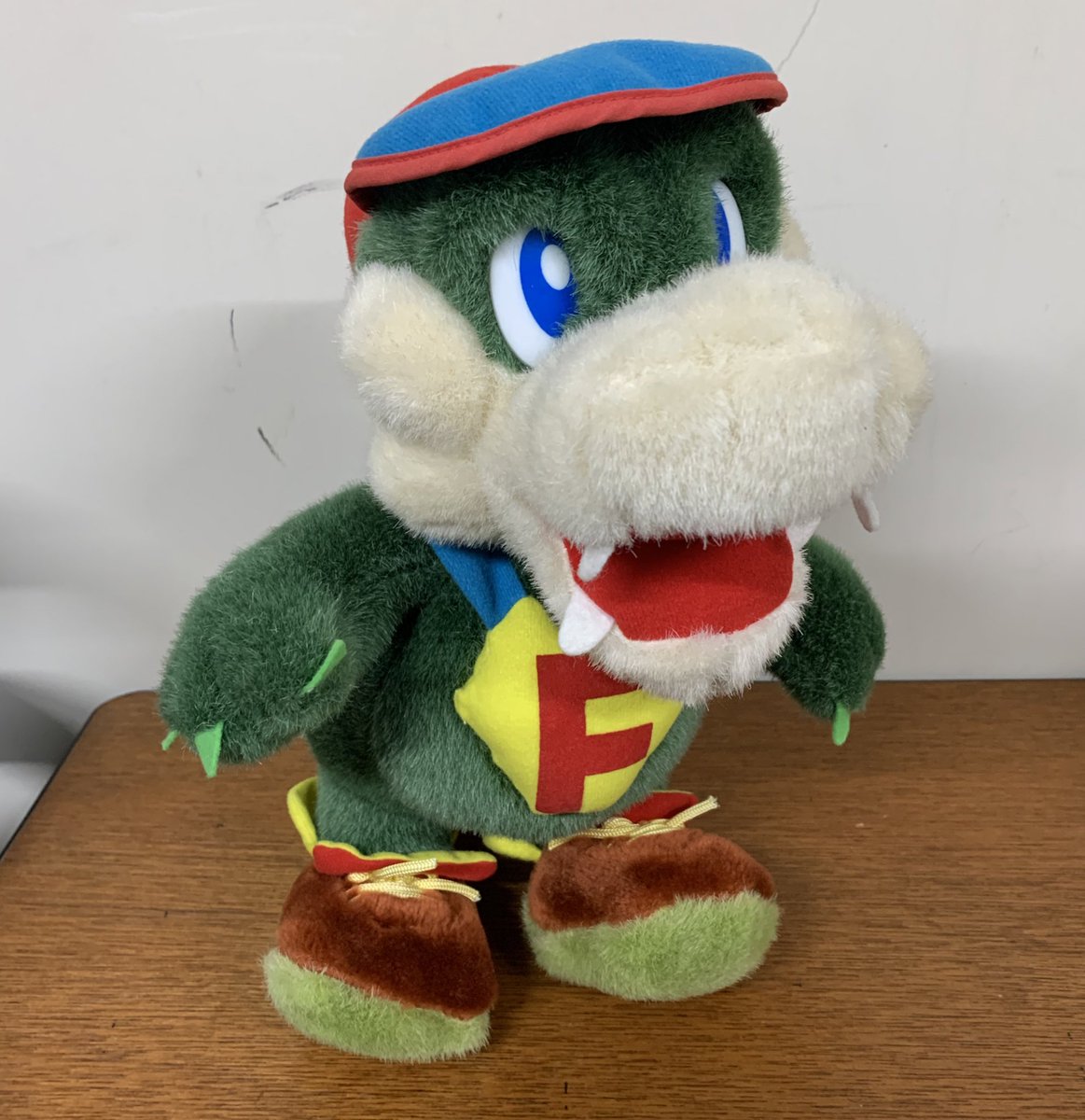 公式 令和版 大野市化石発掘体験センターhorossa フクリュウ君は福井県で00年に開催の恐竜エキスポ のマスコット キャラクター 古生代大好き スタッフこれまた懐かしいパスポート発見 よく行きました あれから年です 恐竜王国ふくい 福井県