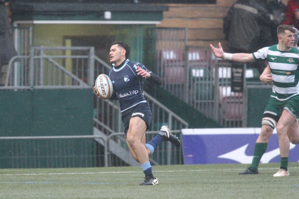 BedfordBluesRFC's tweet photo. 🎂 🎈 Join us in wishing one of Bedford Blues’ favourite sons, @Connor_Tupai a Happy Birthday! 🥳 🎉

🏉 Connor followed in the footsteps of his father and Blues legend Paul last season, making his Blues debut against @ealingtfrugby.

#BluesFamily #differentshadeofblue https://t.co/VKlZLTC2Ru