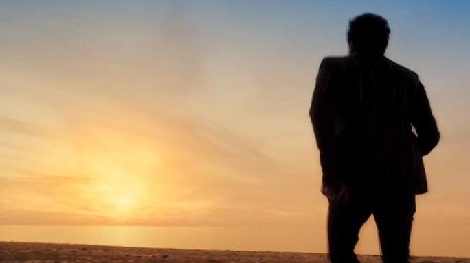 Check the THREAD !!Silhouette Shots of  @Suriya_offl movies.Starting from  #SooraraiPottru   till  #PoovellamKettuppar