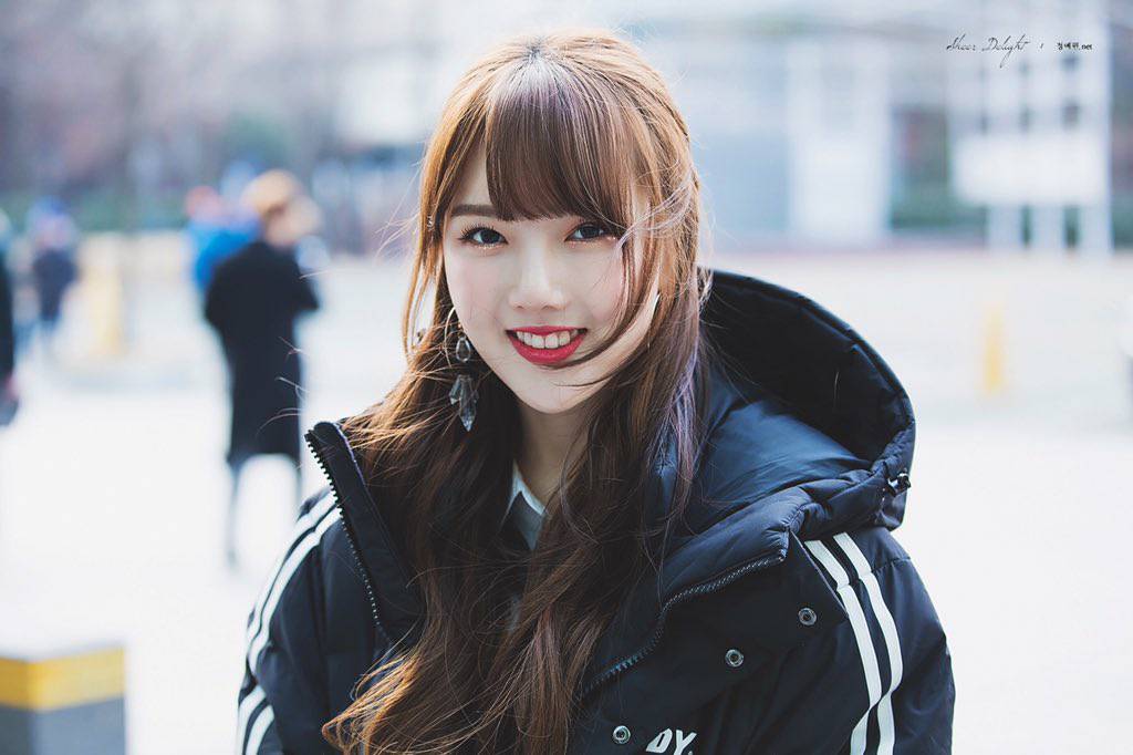 hourlyennie's tweet photo. cr. sheerdelight819 
#여자친구 @GFRDofficial 🐥 #예린 #YERIN https://t.co/G07eIplsa5