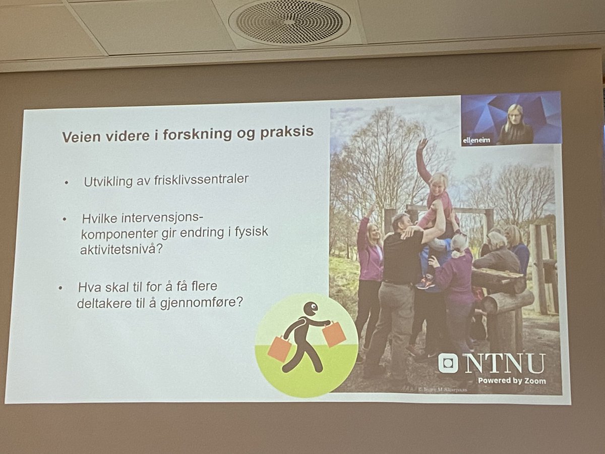 AneSolbraa's tweet photo. Ellen Blom @hvl_no  disputerer for #PhD @NTNUhelse og peker her på behovet for videre forskning på frilslivssentraler @Helsedir https://t.co/1kLC3MBMPB