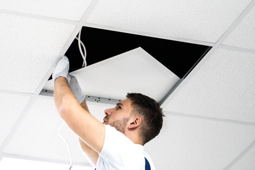 Retrofit lighting ‘key to Government’s net zero plan’ buff.ly/3od8T8S