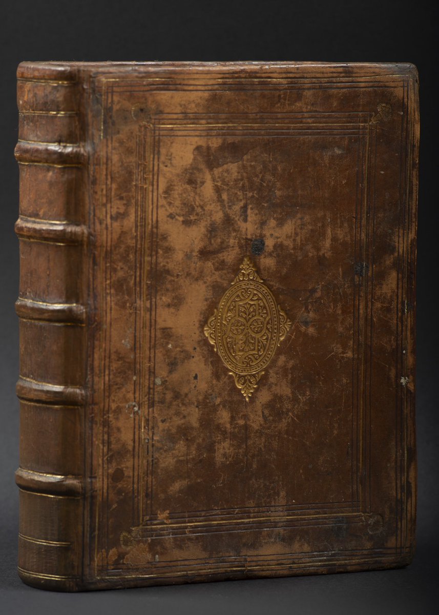 The manuscript still has its 17th century binding  Just look at this beauty!! ( The Melford Hall Manuscript (Egerton MS 3884) with seventeenth-century binding  British Library Board) 4/17