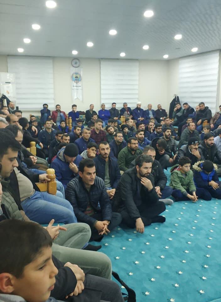 dkvsiverek's tweet photo. 25 Aralık 2019 Tarihinde Osman Atalay’ın verdiği ‘Bağımlılıkla Mücadele’ seminerinden kareler...
Bir daha o eski günlerdeki gibi salonlarımızı doldurmak dileğiyle..🤲
#bağımlılıklamücadele #tbt #geçmiş #dkvsiverek #davetvekardeşlikvakfı
#davetvekardeşlikgençliği https://t.co/Lz4fyM0FZB