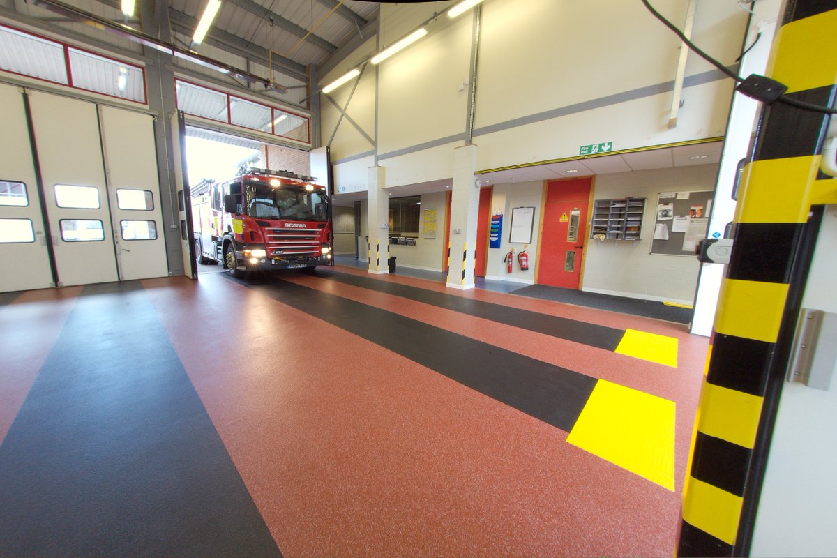 Slip-resistant, hardwearing resin flooring is essential in emergency service stations. Just look at the finish on this Full Broadcast System and the area demarcation for the bays at Aylesbury Fire Station. Install by <a href="/NatFlooring/">The National Flooring Company</a> 

Find out more: ow.ly/cOWz50CFAUM