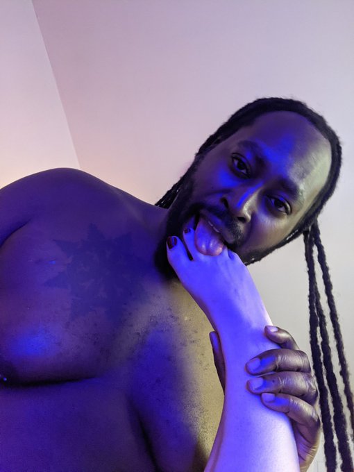 Toe sucking anyone? #feet #footfetish #toessucking #pornhub #loveit https://t.co/tkZthndZZ8<a href="/tag/feet"class="tags">#feet</a><a href="/tag/footfetish"class="tags">#footfetish</a><a href="/tag/toessucking"class="tags">#toessucking</a><a href="/tag/loveit"class="tags"><span>#loveit</span></a><a href="/tag/pornhub"class="tags"><span>#pornhub</span></a>