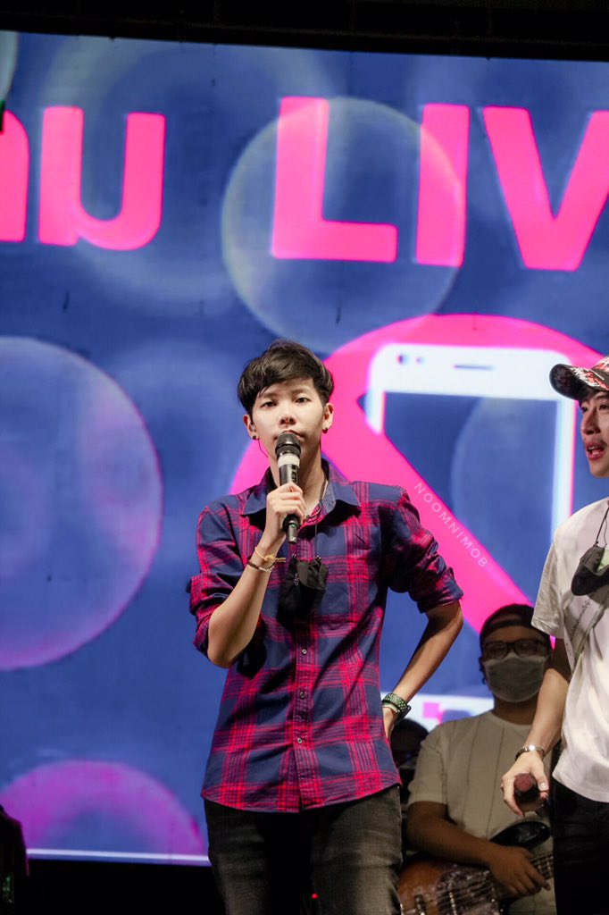noomnimob's tweet photo. 🐳✌🏻

#นุ๊กปาย #ป๊ายปาย #ป๊ายปายโอริโอ้ #ต้าววาฬ #ฉัตรนภา #คุณปาย https://t.co/BZ6j4HZnp7