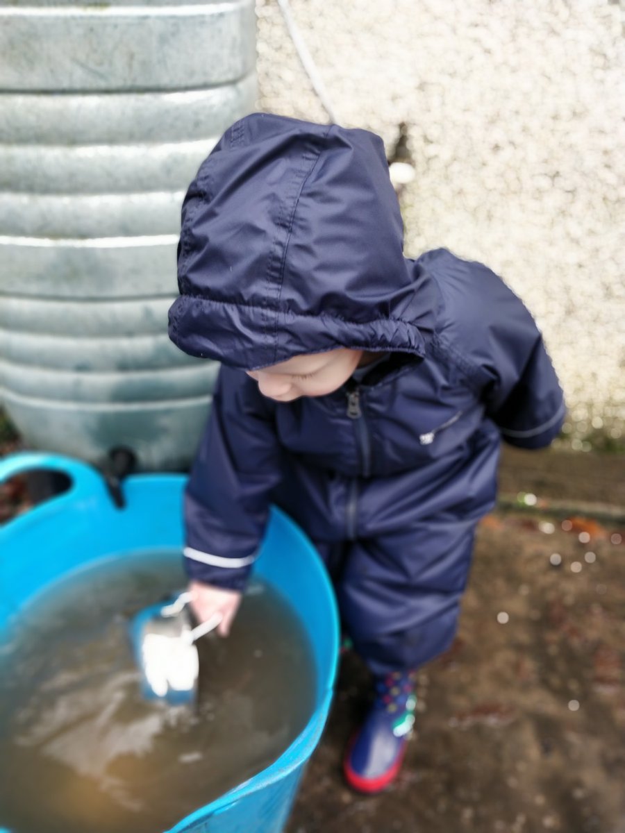 NurserySmos's tweet image. This boy had so much fun exploring the nursery garden today😀. Splashing in puddles💧and playing with the tyre swing. #littleexplorer #puddlesplashing @SMOSPrimary