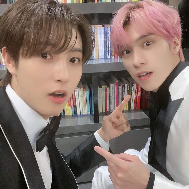 lilnavida's tweet photo. my son, my sun. 💕💕 gút chóp các babies của mẹ huyền.
#RENJUN #Hendery
#henderycute #nct https://t.co/WxQNt0cx0K