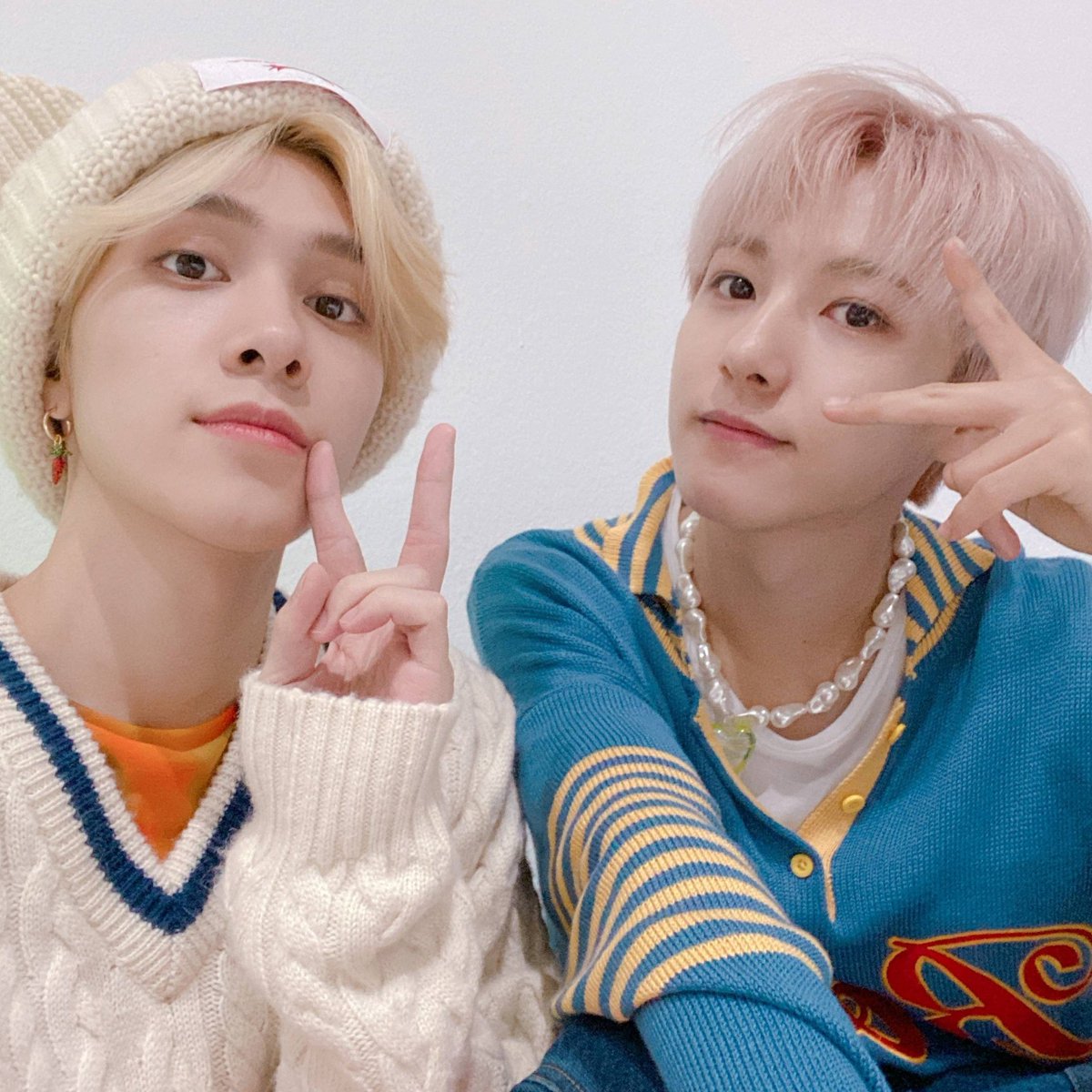 lilnavida's tweet photo. my son, my sun. 💕💕 gút chóp các babies của mẹ huyền.
#RENJUN #Hendery
#henderycute #nct https://t.co/WxQNt0cx0K
