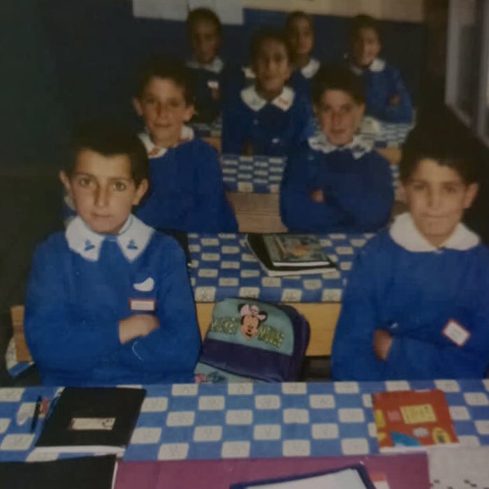 Çiçek olun çekiyorum.. #TBT #anılar #onsekizyıl