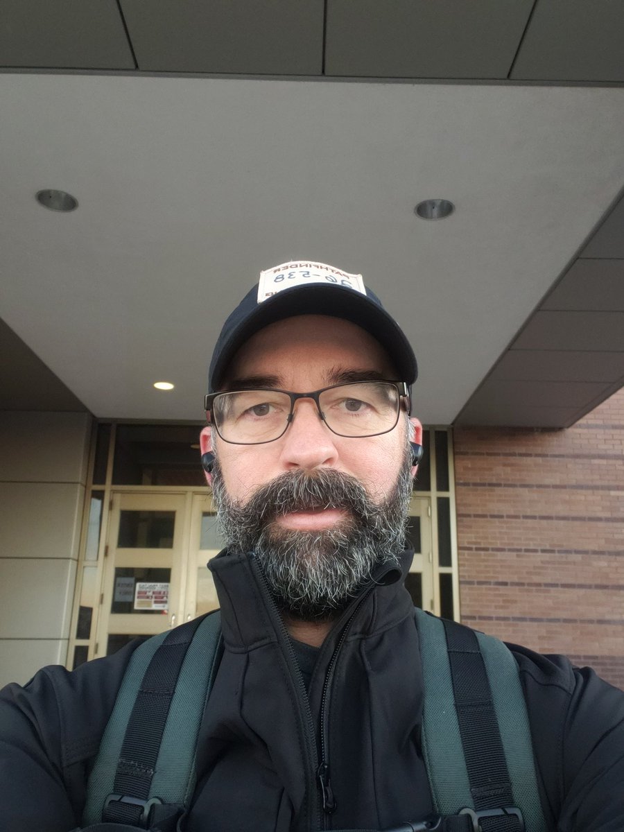 DavidWGear's tweet photo. Rucked in today. Lurkers, what are you doing to keep your head right and to stay fit during the pandemic? #HealthWellness #HardThings #CTHT https://t.co/B55EYcsmgs