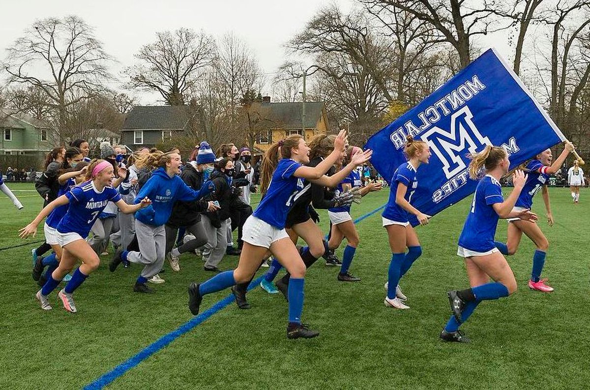 It's time to put a wrap on the 2020 season with a conference-by-conference look around N.J. Conference MVP Coach of the Year Team of the Year Comeback Player of the Year Super Essex Conference postseason honors, 2020 #njsoccer nj.com/highschoolspor…