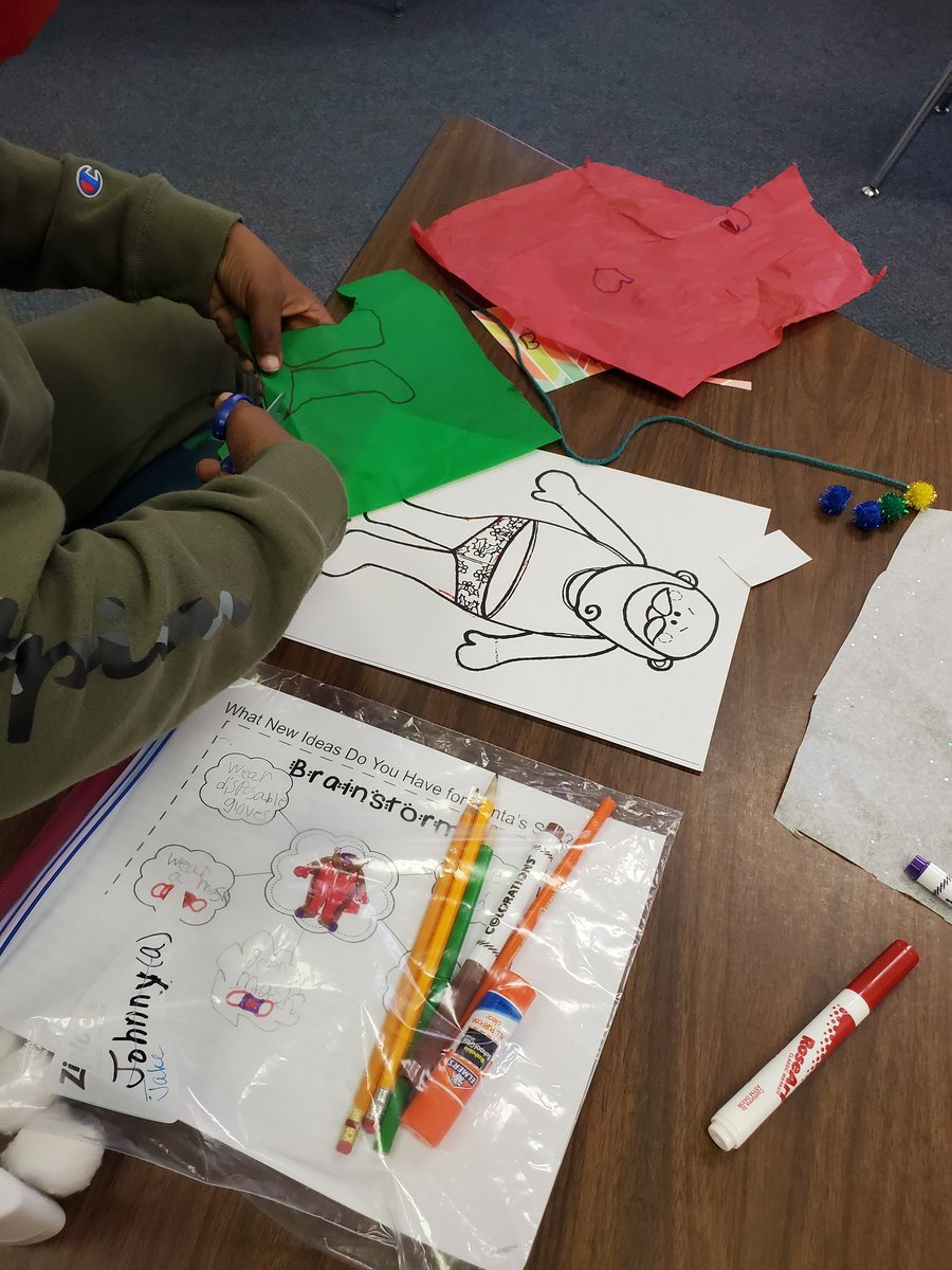 wendy_copelan's tweet photo. 2nd grade AIG analyzing Santa's risk factors for Covid and designing a Covid safe suit through PBL.
@SCEBulldogs @tgposton3 @kbreedlove1984 #igniteCCS 
#PBL https://t.co/7sOYFdYFA6