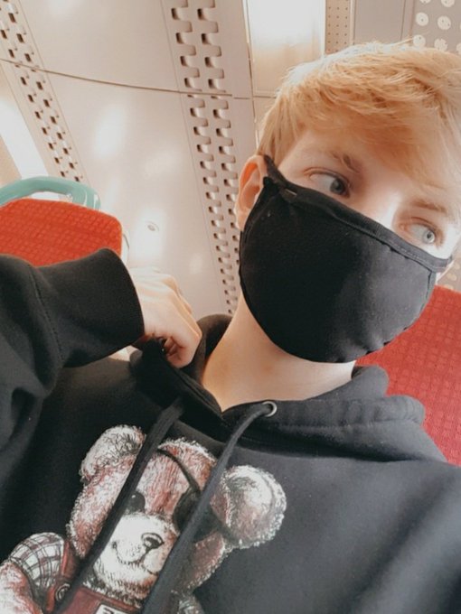 femboy on a train where he goin? https://t.co/rhZVhwKsgt