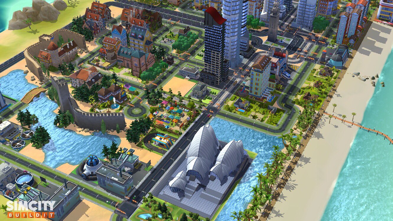 まち たび あそび 旧市街の古い建物が立ち並ぶエリアと 高層ビルが立ち並ぶエリアが共存する地域になってきました 海沿いリゾート地に旧市街という なかなか違和感ある街並みですが このまま進めるか 旧市街を全く違う地域に作るか