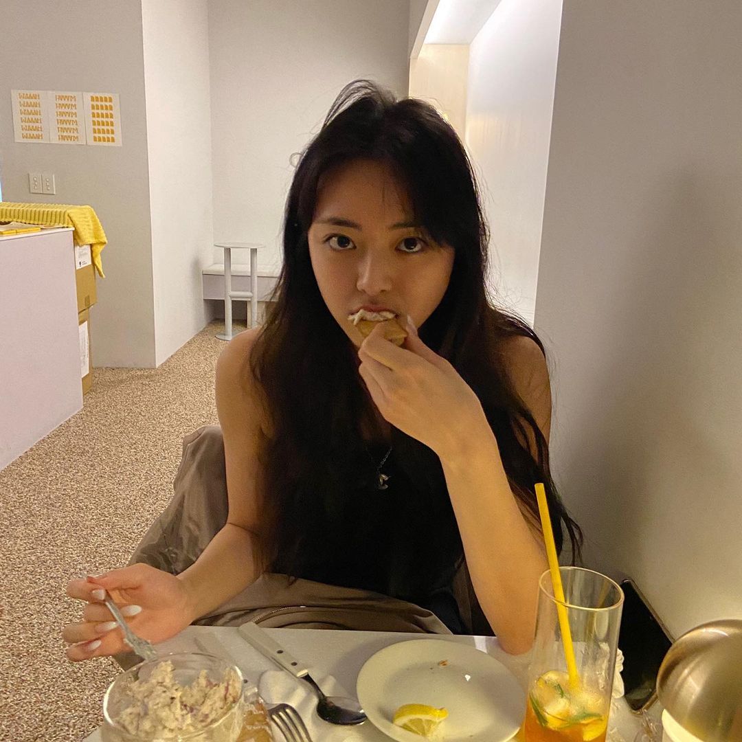 shinelee0923's tweet photo. HAPPY BIRTHDAY TO MY MOODBOOSTER!��️🥳 hope you always healthy and always smile for us! 

#PrincessYunaDay
#들리니_힘껏_유나생일_외쳐
#HappyYunaDay
@ITZYofficial https://t.co/UzOlwhiY8V