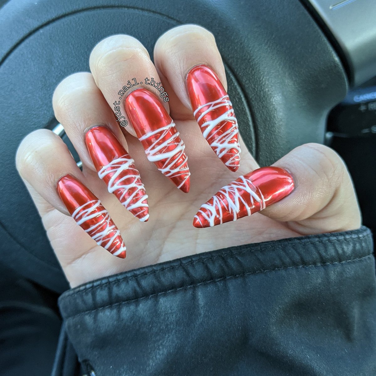 It's beginning to look a lot like Christmas ✨

Products:
#KiaraSky Prep, Primer, Builder, Medium Stiletto Gelly Tips
#IBD Clear Hard Gel, French Xtreme White
#PrincessNailSupply 4-in-1 Bond, Base Gel, Shiny Top Gel
#JoyaMia #Aluminix Silver Base, MX-03
  instagram.com/p/CIikAtSDo7W/…