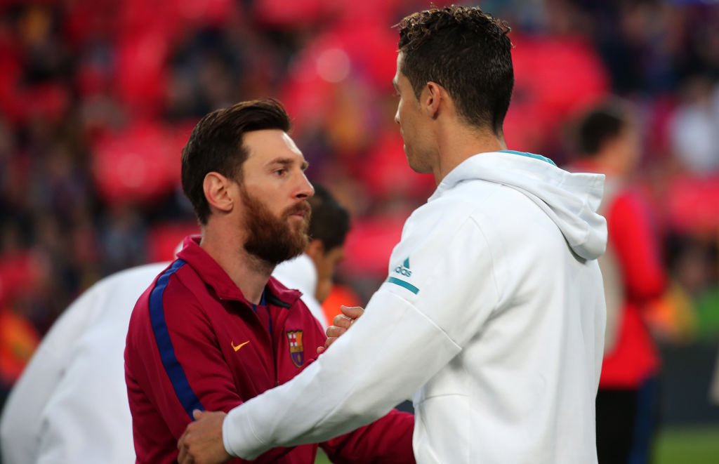 Lionel Messi : “Neymar, Mbappe, Hazard, Suarez, Kun Aguero. Any of them could be the best in the world.Oh, Cristiano? I took him out and put him alongside me. I swear!“