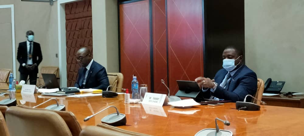 bit.ly/33THjWy Le 120ème Conseil d’Administration de la <a href="/boad_official/">Banque Ouest Africaine de Développement</a>  s'est réuni ce jour sous la Présidence de <a href="/ekuese/">Sergeekue</a> , <a href="/PresidentBOAD/">Président de la BOAD</a> , et a autorisé de nouveaux engagements pour un montant global de 26,86 milliards FCFA. #DeveloppementDurable #finances #Economie