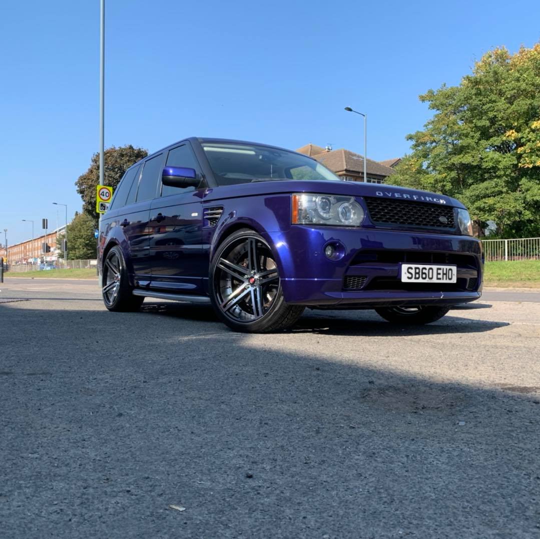 AxeUK's tweet photo. Ex20 in Gloss Black Polished Face 
Available in 19, 20 &amp; 22" 
(Most 5 stud fitments)
📸: @WHEELMANIAUK 
🚗: Tag 
#axewheels #cars #carwheels #alloys #alloywheels #wheels #rangerover #concave #uk #eu #usa #worldwide #staytuned #follow4more #like4more https://t.co/U4kwUWC7L1