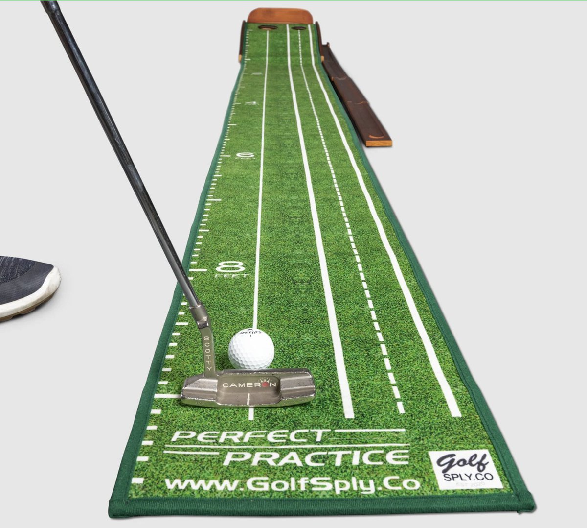 practicalgolf's tweet image. 🚨 Giveaway Time 🚨

I've got one of my favorite products up for grabs, the Perfect Practice Putting Mat!

To enter ✅: like this post, retweet, and follow @practicalgolf 

I'll pick the winner next week, and stay tuned for more holiday giveaways 😀