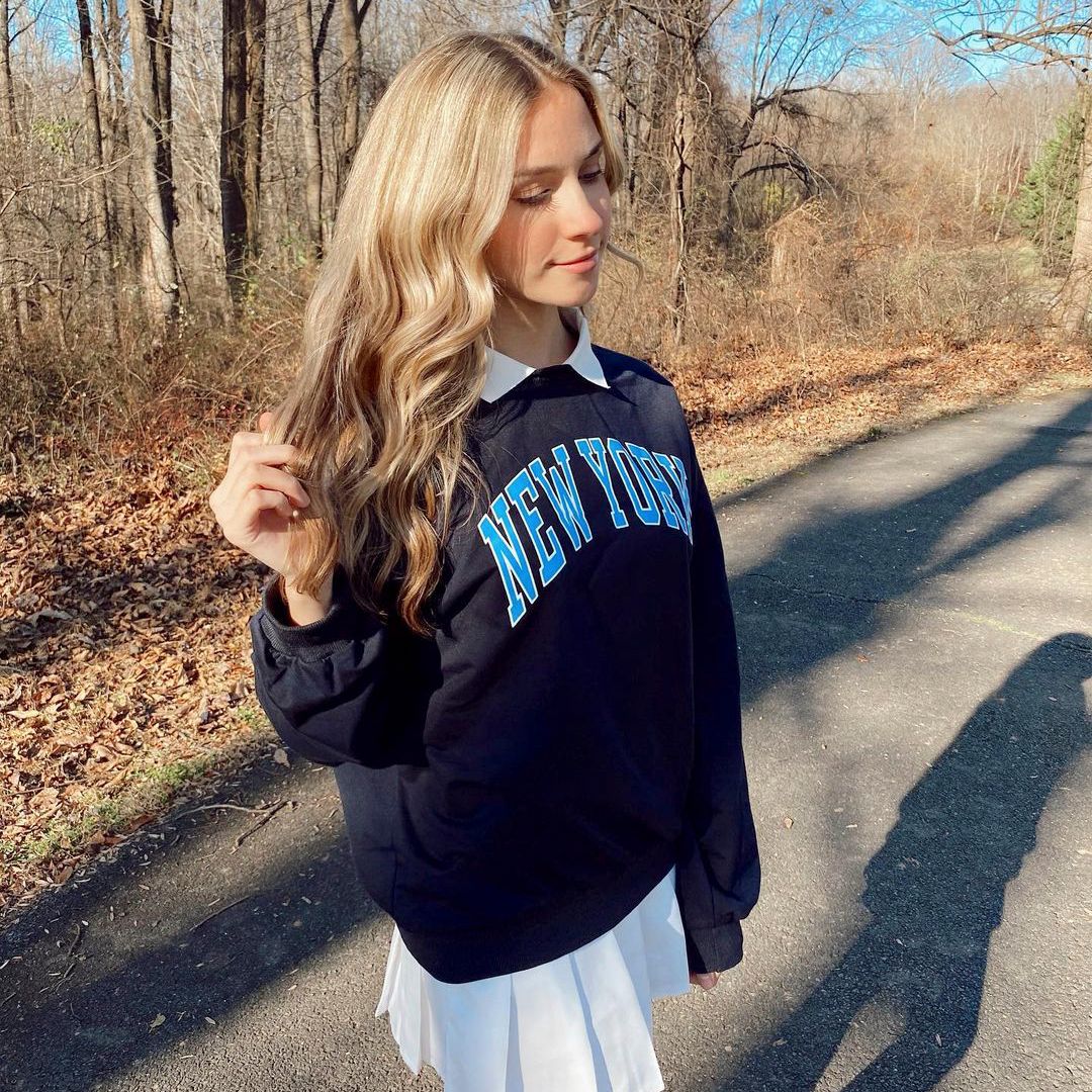ROMWESHOP's tweet photo. Are you ready to stand out? @katiefeeneyy
โจ Shop this look: #913661๏ผ#876827
Link>>https://t.co/Z2LC5NLz1P
https://t.co/U5BQDAJWld
#ROWME #ROMWEFUN #LOVEROMWE #Fall2020 #OOTD #winter2020 #sweatshirts https://t.co/mhATy6KfFR