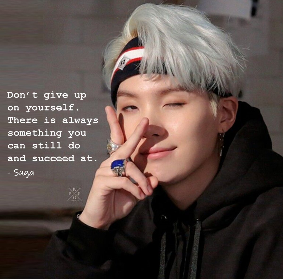 Suga bts. Юнги из bts. Мин юнги бтс. Скандал с юнги из bts. Юнги бтс.