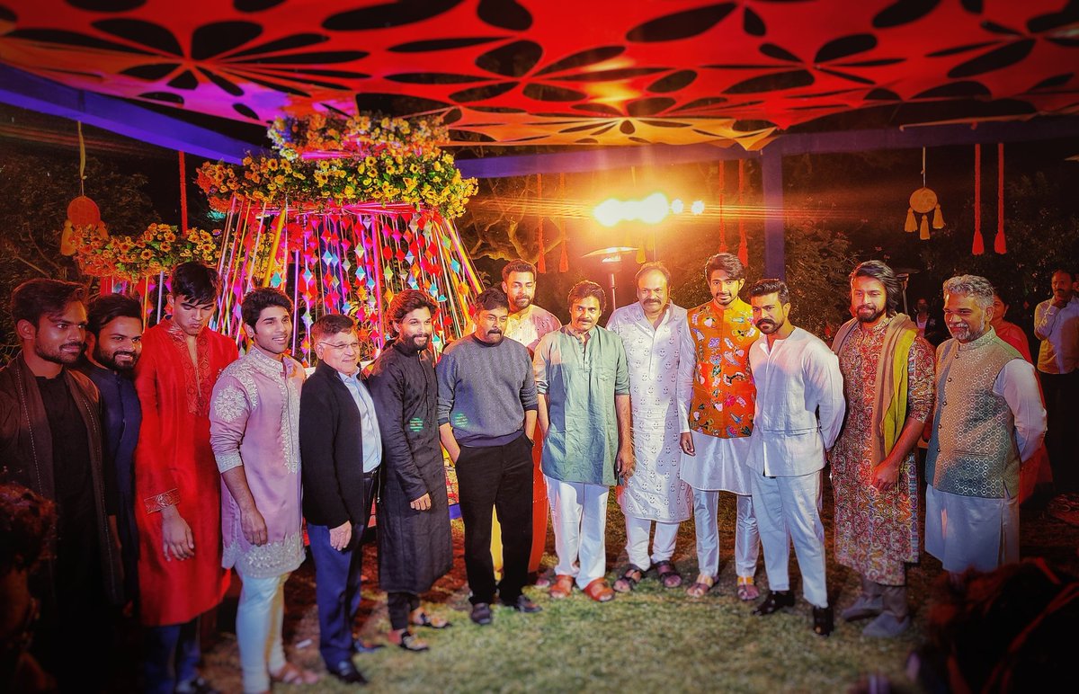 NagaBabuOffl's tweet photo. ``The League of the Extraordinary GentleMen``
@KChiruTweets @PawanKalyan #AlluAravind
#chaitanya_jv @IamKalyaanDhev @AlwaysRamCharan @alluarjun
@IAmVarunTej @IamSaiDharamTej
@AlluSirish #Alluboby
@vaishnavtej
#NisChayWedding #NisChay https://t.co/8pYl0pCQBk