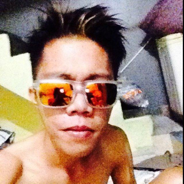 Esome4's tweet photo. ayo pergi bersamaku > basah basahan on #BIGOLIVE https://t.co/u8FKOYnwQt https://t.co/FGdsFubBb9