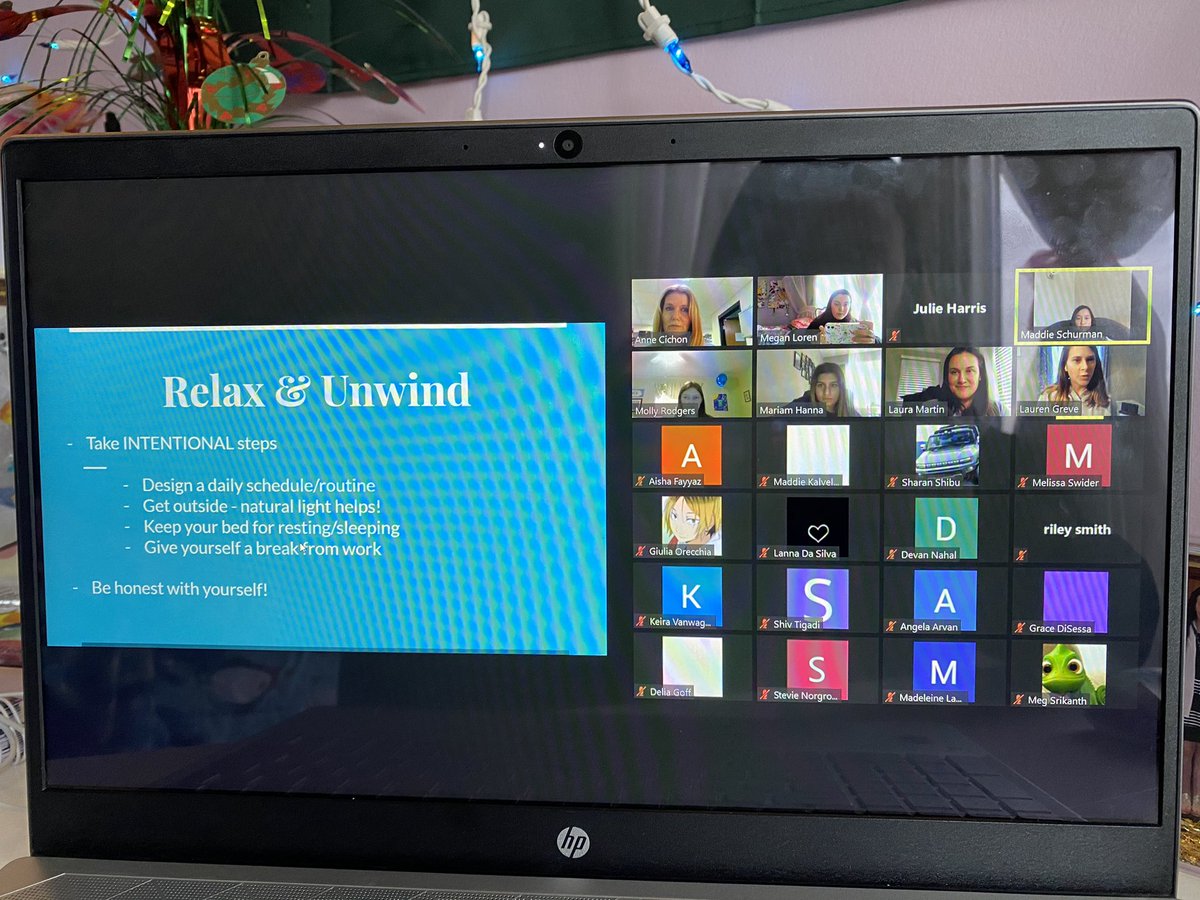 RochesterKey's tweet image. Yesterday was our December meeting! Thank you so much to RHS staff Mrs. Greve &amp;amp; Mrs. Martin who took the time to speak to our club about ways to maintain mental health during these times of remote learning and social distancing. It was an amazing presentation &amp;amp; we learned a lot💙