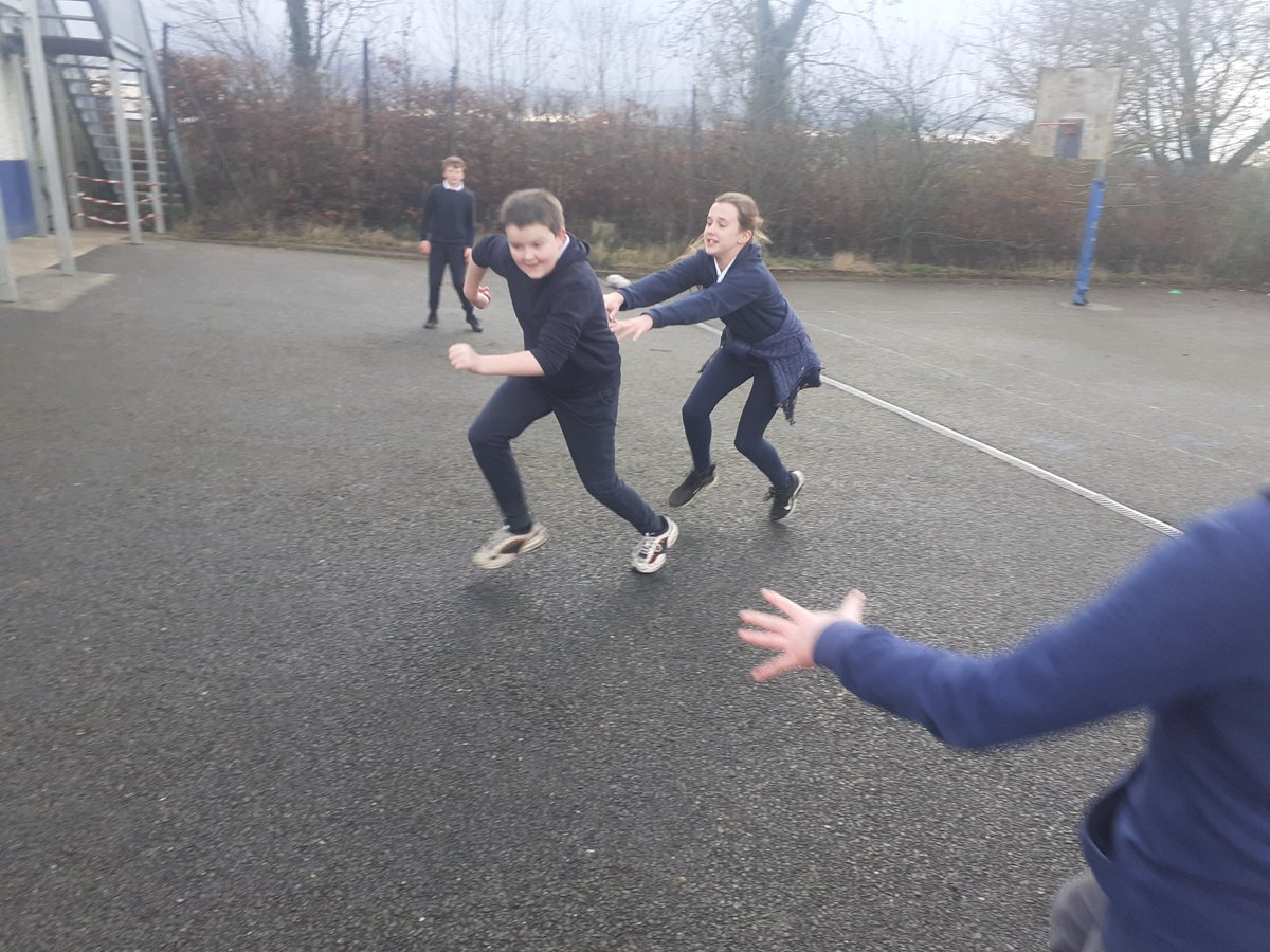 bernardhynes's tweet photo. Serious fun in Kilcommon NS  today with 3rd 4th 5th and 6th classes.Very high skill set with ball in hand.
@arklowrfc @LeinsterBranch @boiRUG 
#FromTheGroundUp
#NeverStopCompeting https://t.co/2l8VdTrwCX