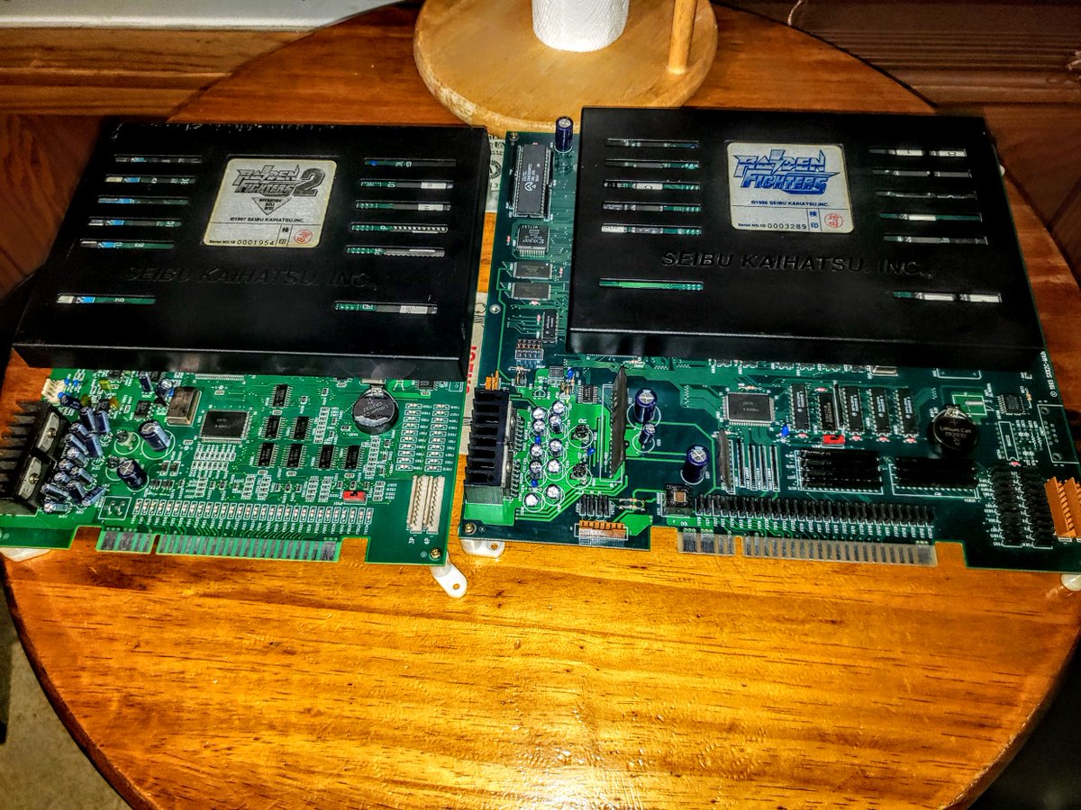 psykomantis's tweet photo. 8PM CT #Tonight on my #Arcade #Twitchstream
The #Christmas #Shmups series continues with Raiden Fighters 1 & 2 + #Sega System24 Bonanza Bros, and MORE!
Stop in, hang out, talk shop, feed the #Chonk!
NO EMULATION 12082020
https://t.co/dm5dWP7uMP
#RetroGaming #cats #smallstreamer https://t.co/9T1phoyX9g