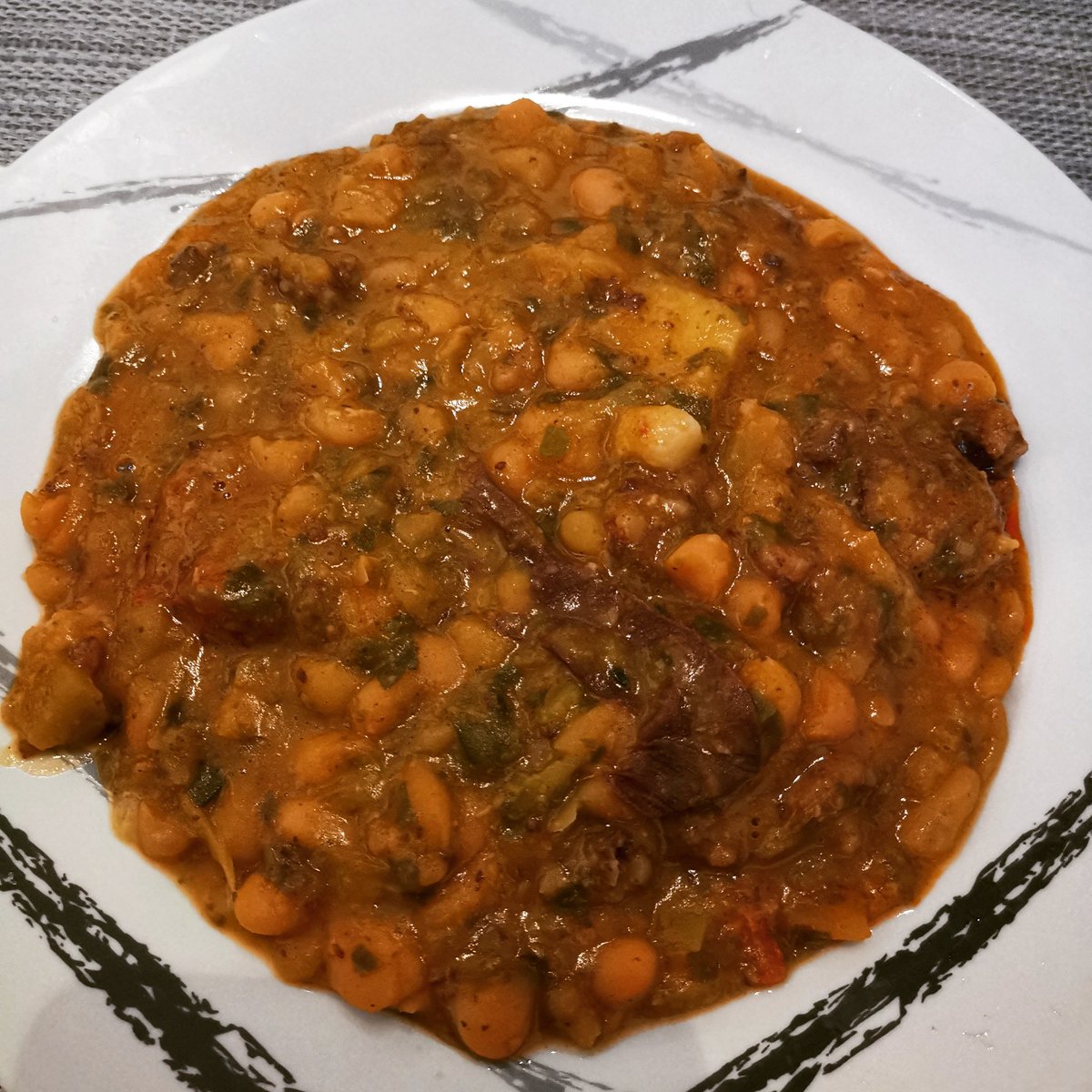 estela_goiko's tweet photo. Para el puente 😋😋😋 Os propongo👉🥣ℂ𝕠𝕞𝕚𝕕𝕒 𝕕𝕖 𝕝𝕒 𝕥𝕚𝕖𝕣𝕣𝕦𝕔𝕒🥣
🍲ℂ𝕠𝕔𝕚𝕕𝕠 𝕞𝕠𝕟𝕥𝕒ñé𝕤🍲 @AlimentosCantab
(Delicia de @ErmitaPuente 😋😋😋)
#Comida #Food #foodporn #Foodie #CocidoMontañes #Cocido #LaErmita https://t.co/gpxYq0PSGC