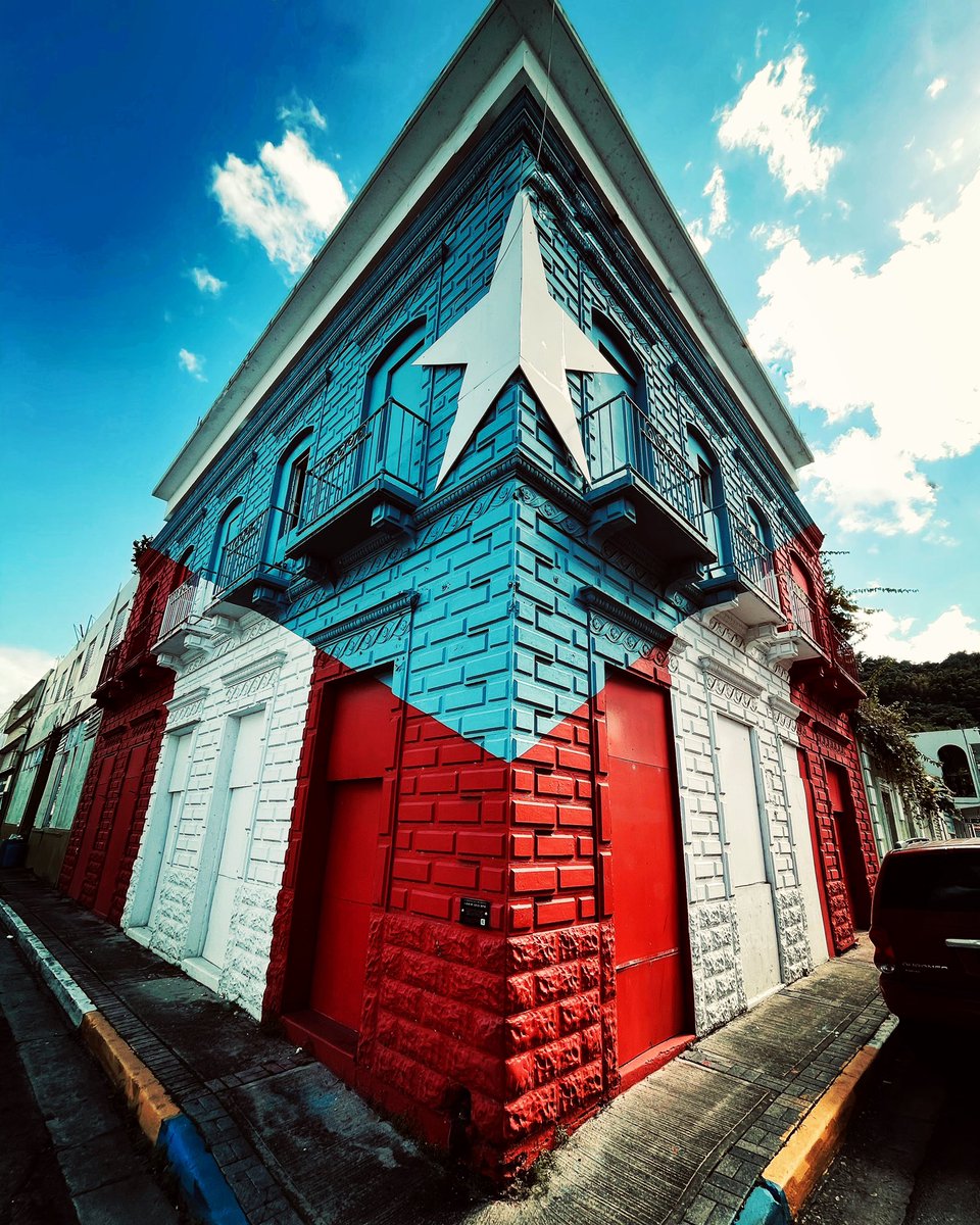 rutaidealpr's tweet photo. “Cada Día me doy cuenta que tengo cosas que aprender, algunas que olvidar y muchas cosas que agradecer “
.
.
.
.

Utuado, PR📍

#puertoricogram 
#puertoricocompartetuisla 
#tiratepr #spotinpr #miisla #faropuntatuna #photooftheday #travelphotography #rutaidealpr @UtuadoHoy_ https://t.co/5yRoFyOhxp
