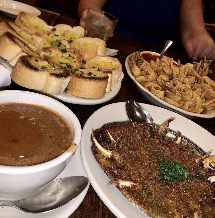 What’s your favorite hors d’oeuvre?

#Mandinas #NOLAdining #NOLAeats