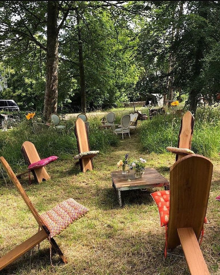 The Viking Stargazer Chair
bit.ly/3nawYgJ

#woodfurniture #woodenfurniture #handcrafted #sustainablysourced #campfire #partychairs #campfirechair #outdoorchair #vikingchair #stargazing #woodendeckchairs #ligneusproducts #events #eventchairs #eventprops #weddingideas