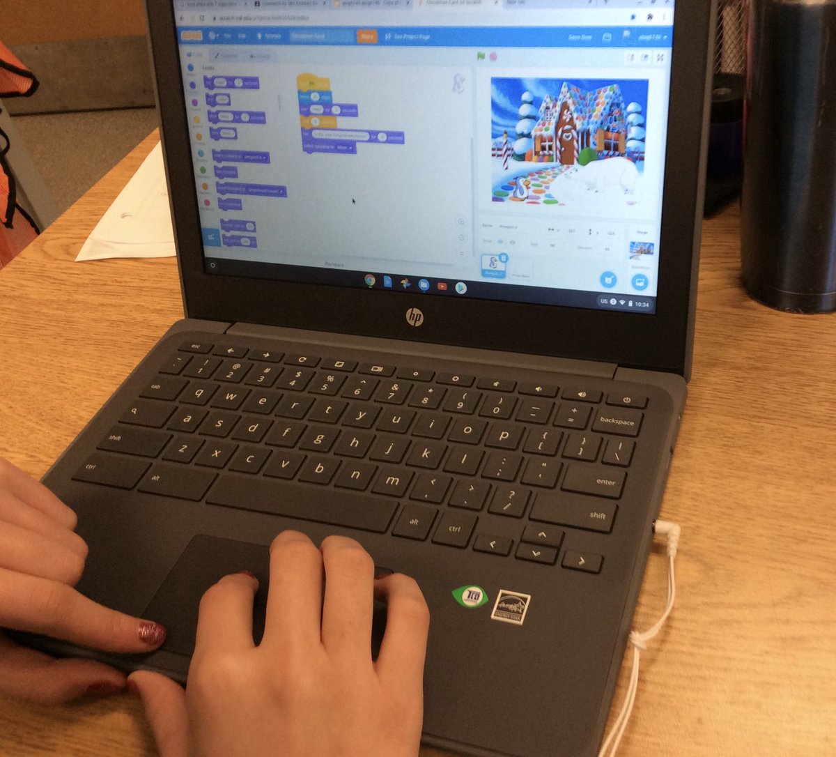 jbennettEDU's tweet image. It’s Computer Science Education week! Classes are participating in the Hour Of Code @mapleviewhtshu1 . Students are engaged in coding interactive holiday cards in Scratch! #coteach #pluggedcoding @scdsbmath