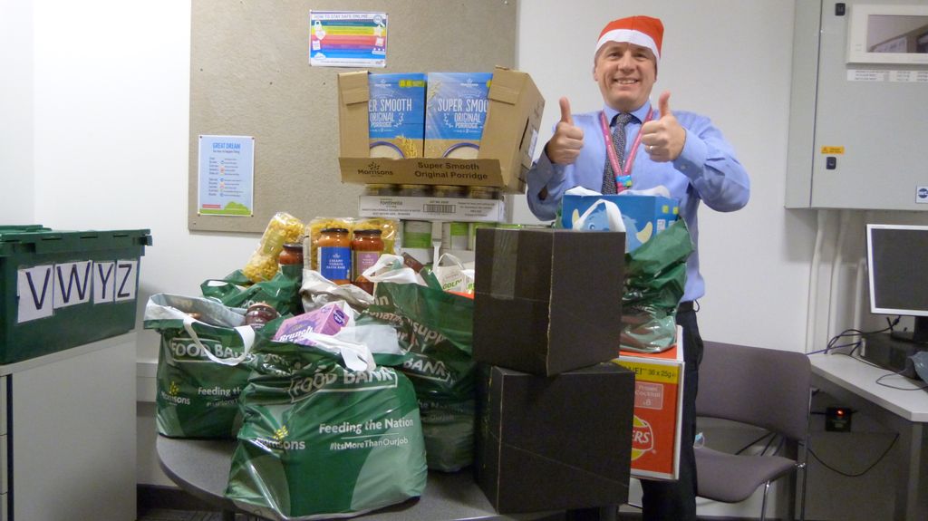 LSEColleges's tweet photo. Surprise delivery: This morning @lsecbexley students &amp; staff received an AMAZING donation from @Morrisons #Bexley. A whopping 270 items given in aid of #FestiveFEFoodbank. Thank you Morrisons! Your donation will go to the heart of the community where it is needed most.@lsecbexley https://t.co/voh30fIWb7